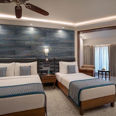 Kenilworth Resort & Spa, Goa Utorda Bagian luar foto