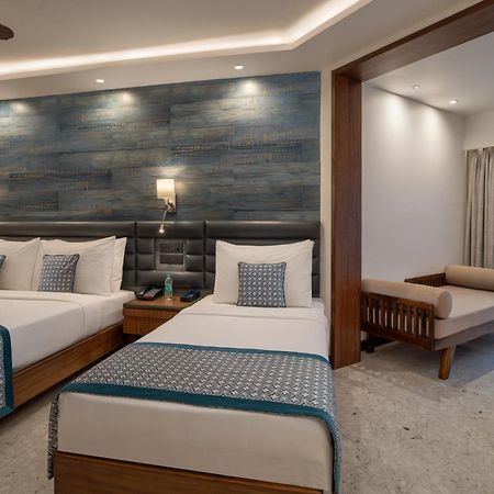 Kenilworth Resort & Spa, Goa Utorda Bagian luar foto