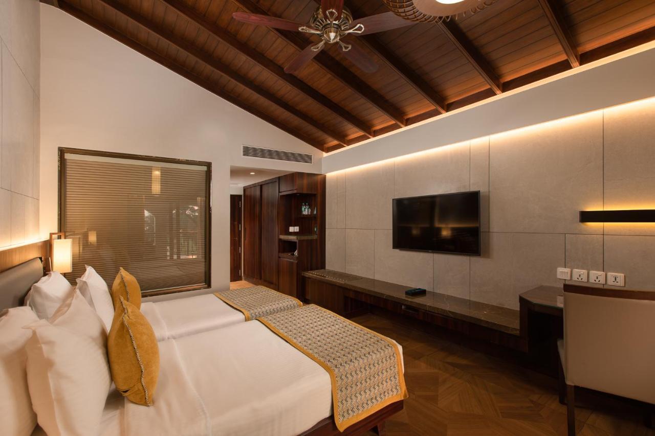 Kenilworth Resort & Spa, Goa Utorda Bagian luar foto